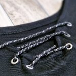 بلوز فانریپ مشکی یقه پرچ - مانتو پاتریس رشت