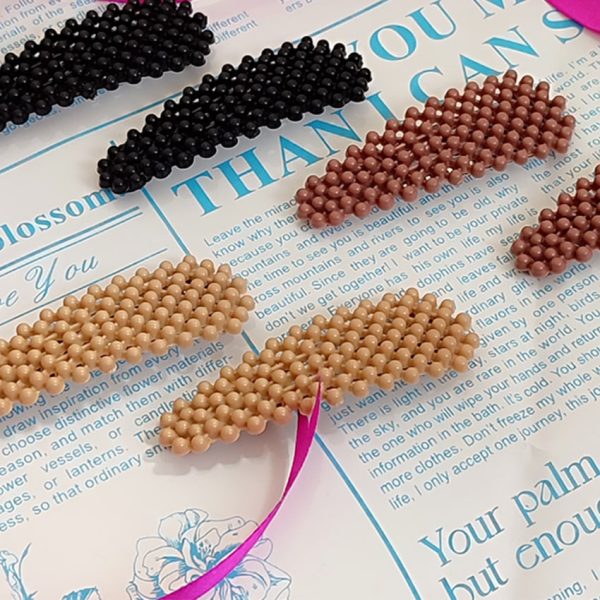 گیره مو مرواریدی رنگی - مانتو پاتریس رشت