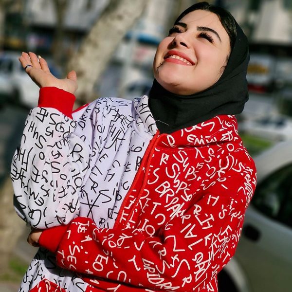 هودی دورس حروف - مانتو پاتریس رشت