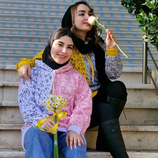 هودی دورس حروف - مانتو پاتریس رشت