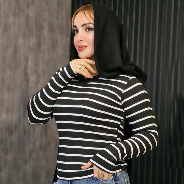 34300706-3-min (1) بلوز فانریپ راه راه یقه هفت - مانتو پاتریس رشت