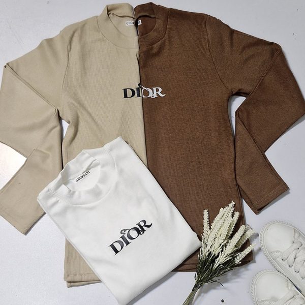 34300708-1-min بلوز آستین بلند فانریپ چاپ دیور