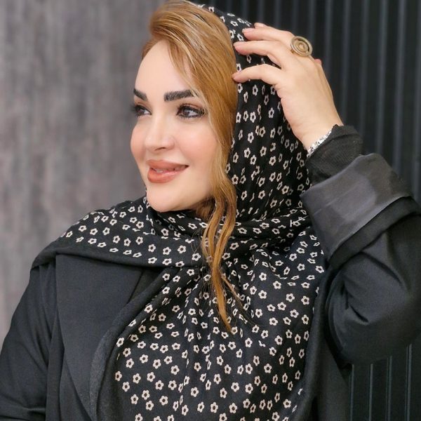 34600230-5-min روسری نخی گل ریز - مانتو پاتریس رشت