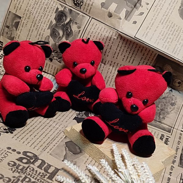 عروسک خرس قلب بدست - مانتو پاتریس رشت