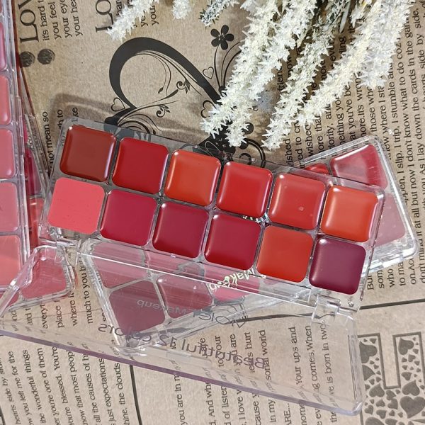 پالت رژ لب جامد 12 رنگ - مانتو پاتریس رشت