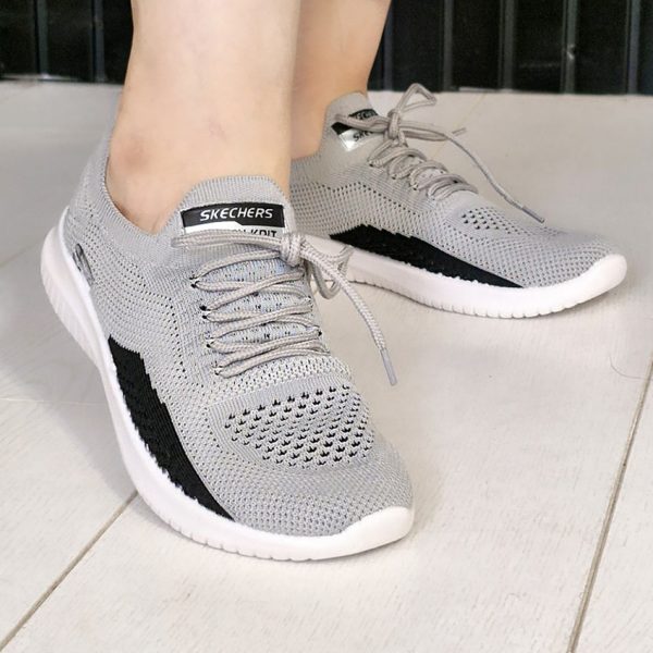 کتونی اسکیچرز طوسی مشکی