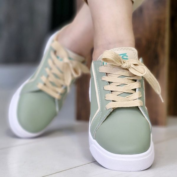 330004255-1-min کتونی ونس سبز صدری - مانتو پاتریس رشت