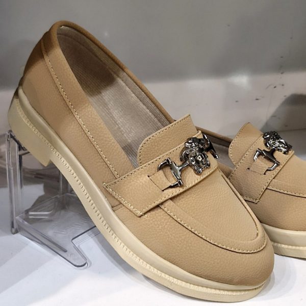 کالج کرم ورساچ - مانتو پاتریس رشت