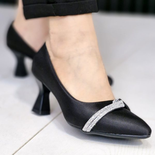 کفش پاشنه دار گره نگینی - مانتو پاتریس رشت