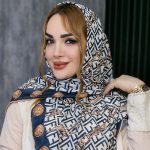 روسری حریر فندی- مانتو پاتریس رشت