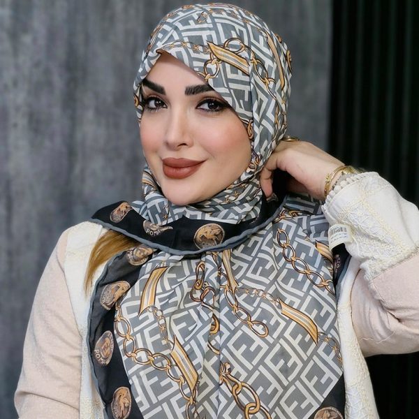 روسری حریر فندی- مانتو پاتریس رشت