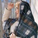 شال کریشه چهارخونه رنگی