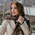 شال کریشه چهارخونه رنگی