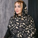 شال کریشه طرح گوزن - مانتو پاتریس رشت