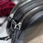 مینی بگ هلالی مشکی چرم