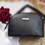 مینی بگ هلالی مشکی چرم