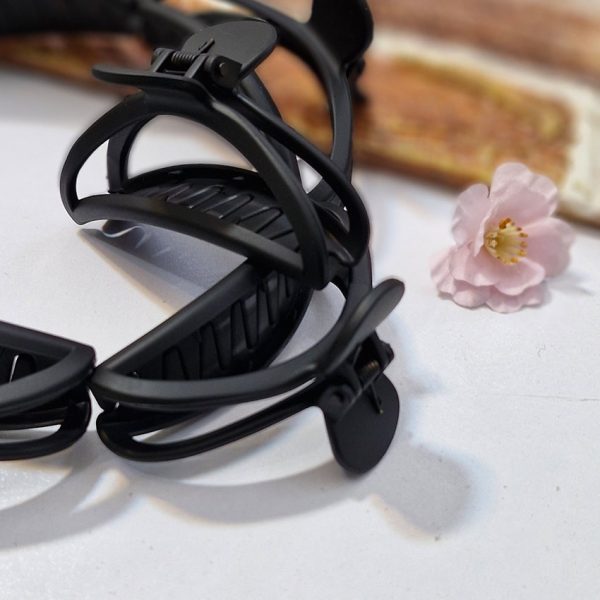 کلیپس نشکن مشکی - مانتو پاتریس رشت