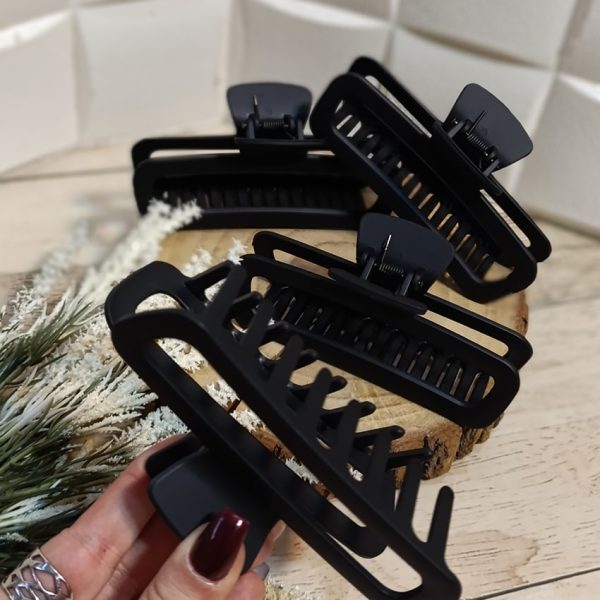 کلیپس ساده بزرگ مشکی - مانتو پاتریس رشت