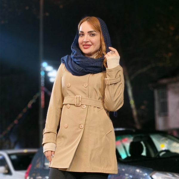 بارانی کرم هشت دکمه - مانتو پاتریس رشت