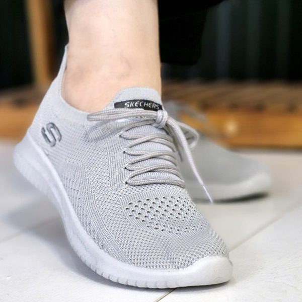 کتونی اسکیچرز طوسی