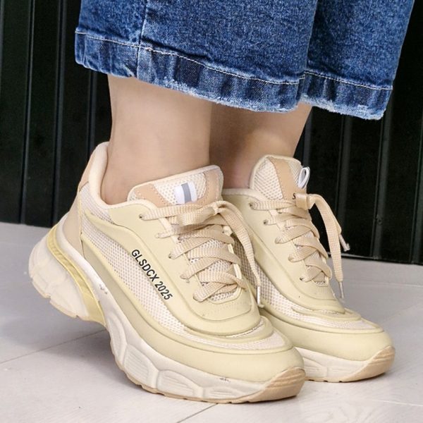 330004312-3-min کتونی کرم 2025- مانتو پاتریس رشت