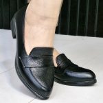 کفش چرم مشکی زنانه