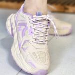 کتونی نیوبالانس کرم یاسی - مانتو پاتریس رشت