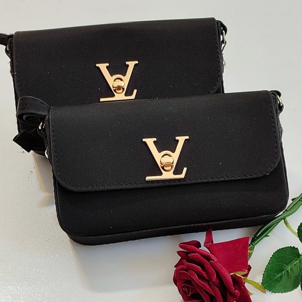 کیف دوشی بزرنتی مشکی سگک ال وی