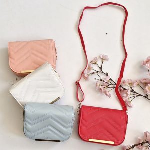 کیف دوشی دوخت زیگ زاگ چرم