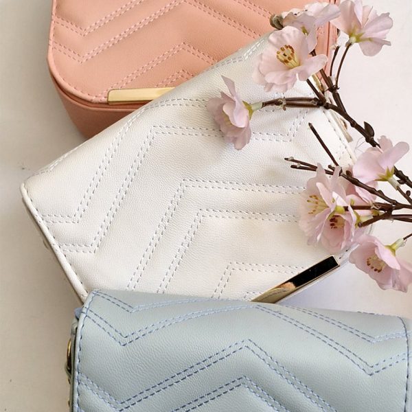 39300467-4-min کیف دوشی دوخت زیگ زاگ چرم