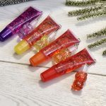 لیپ گلاس آویزدار - مانتو پاتریس رشت