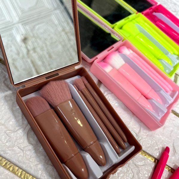 ست براش آینه دار نئونی - مانتو پاتریس رشت