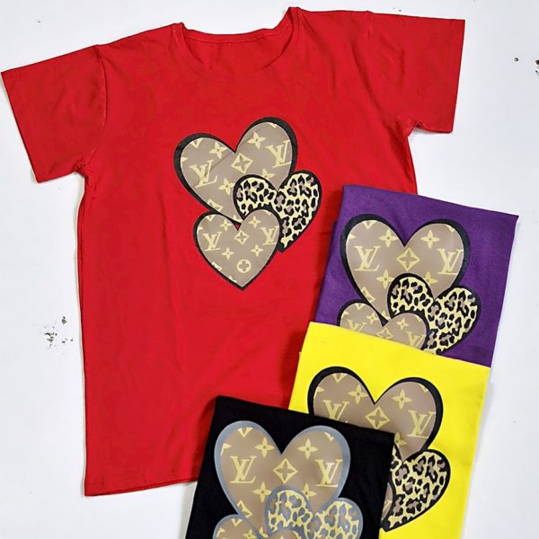 تیشرت نخ پنبه قلب پلنگی