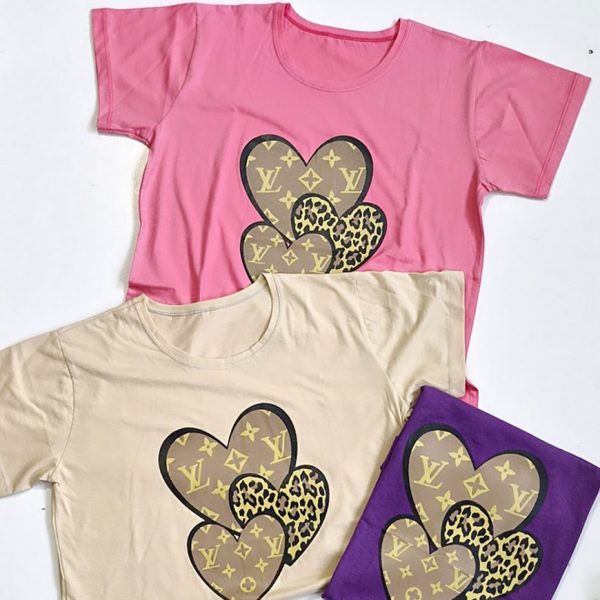 تیشرت نخ پنبه قلب پلنگی