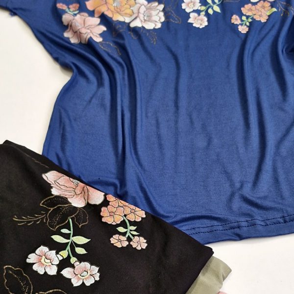 تیشرت چاپ گل و شکوفه - مانتو پاتریس رشت