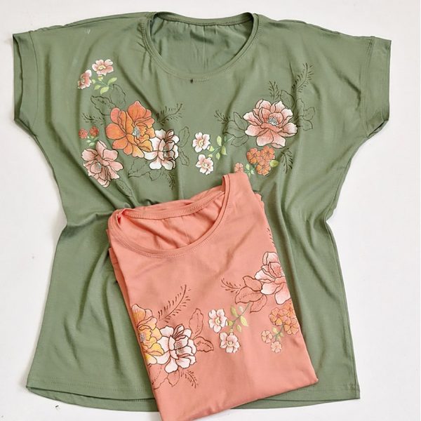 تیشرت چاپ گل و شکوفه - مانتو پاتریس رشت