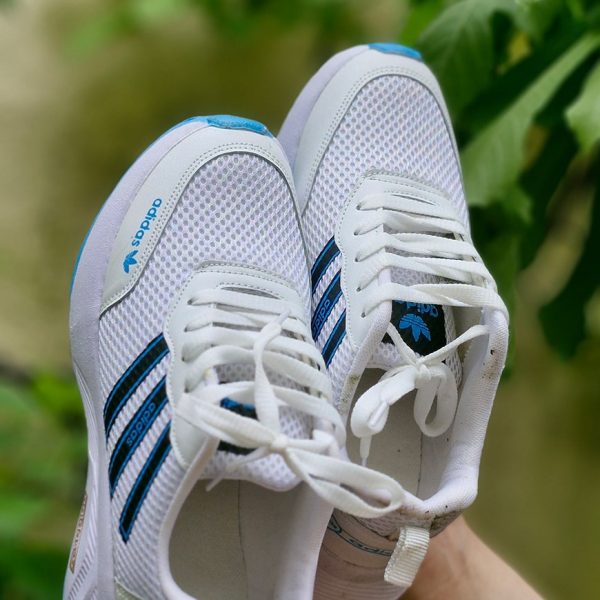 کتونی آدیداس آبی سفید