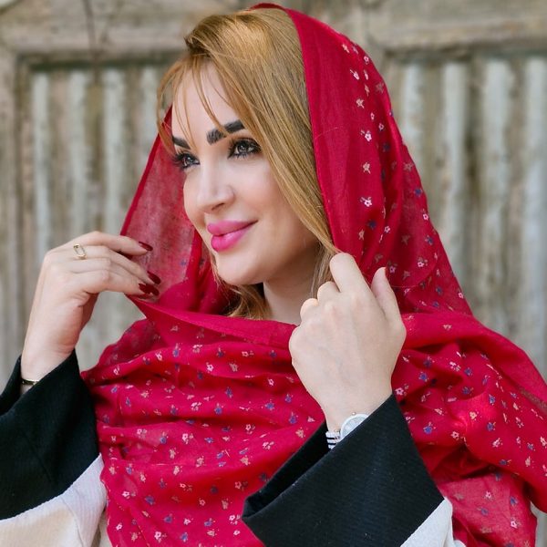 شال نخی گل گلی - مانتو پاتریس رشت