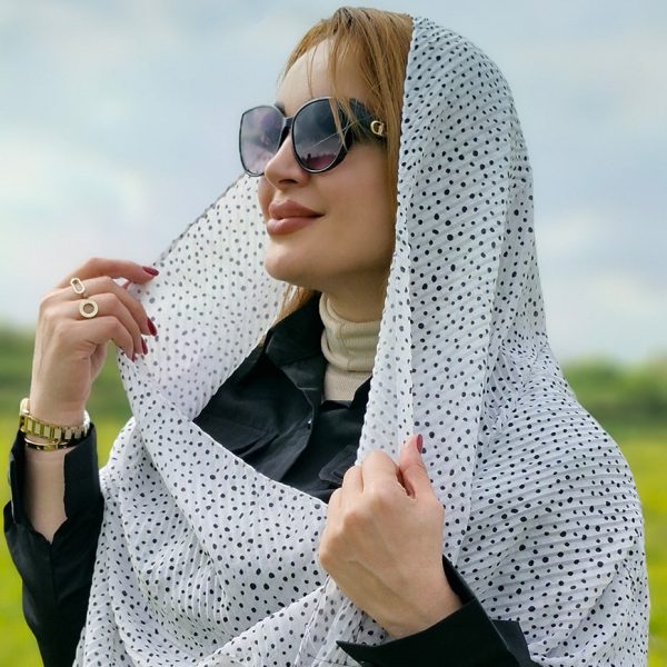 شال پلیسه خالخالی