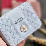 جاکارتی بابونه - مانتو پاتریس رشت