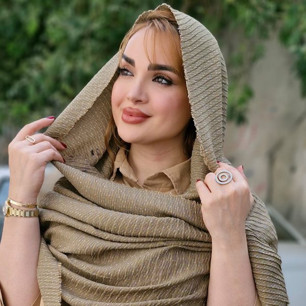 شال پلیسه رو دوخت