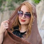 شال نخی دور ریش