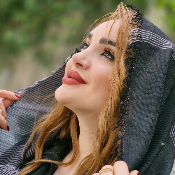 شال نخی دور ریش