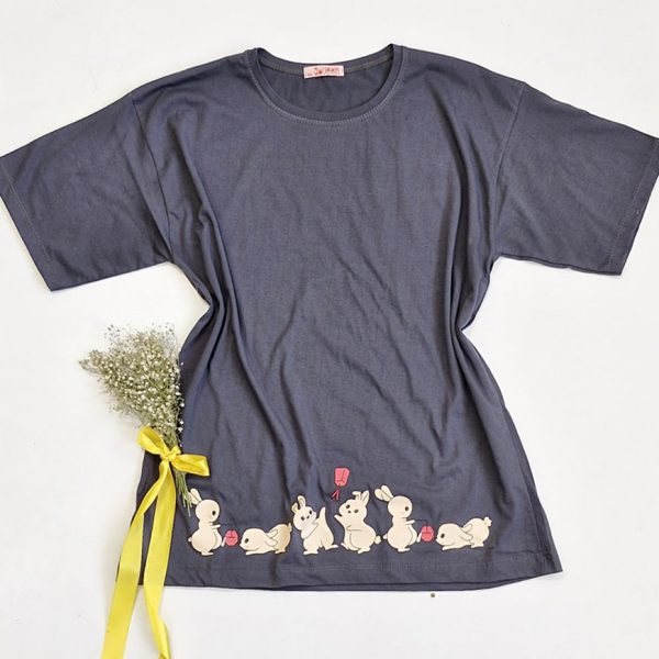 تیشرت چاپ 6 خرگوش - مانتو پاتریس رشت