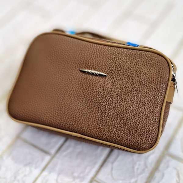 393001202-4-min کیف دوشی 3 زیپ نواری