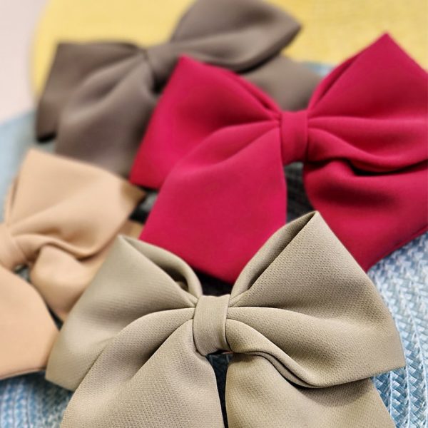 4041-min گیره مو پاپیون - مانتو پاتریس رشت