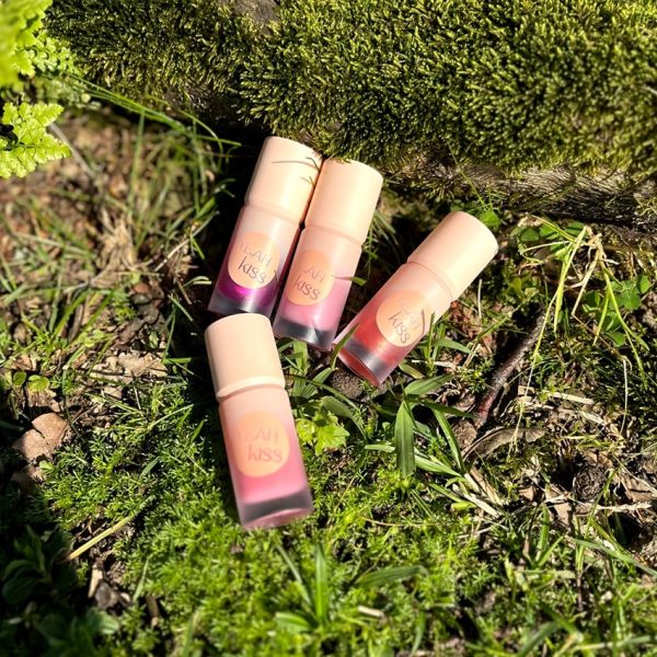 لیپ گلاس آینه ای - مانتو پاتریس رشت