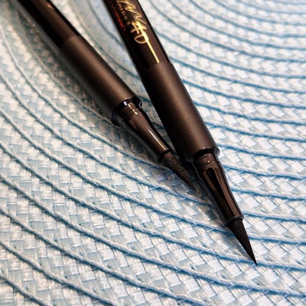 خط چشم شیگلم - مانتو پاتریس رشت