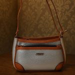 کیف چرم نوار قهوه ای - مانتو پاتریس رشت