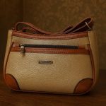 کیف چرم نوار قهوه ای - مانتو پاتریس رشت